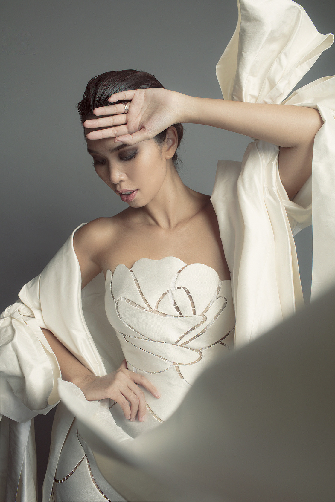 Không cần diện bikini, Hà Anh vẫn gợi cảm khó cưỡng với đường cong nóng bỏng ảnh 7