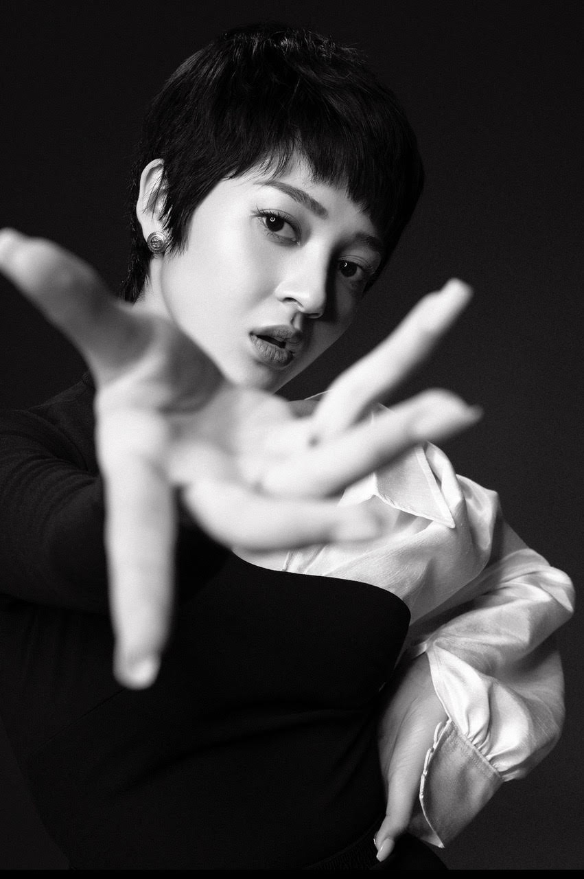 Sau MV “Bức tranh tiền kiếp”, Bảo Anh - Dương Triệu Vũ khoe ảnh chung cực tình cảm ảnh 18