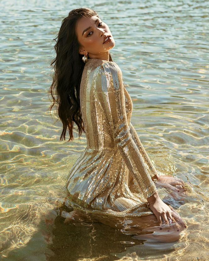 Hai năm sau khi đăng quang, Tiểu Vy ngày càng quyến rũ và nóng bỏng hơn bao giờ hết ảnh 12