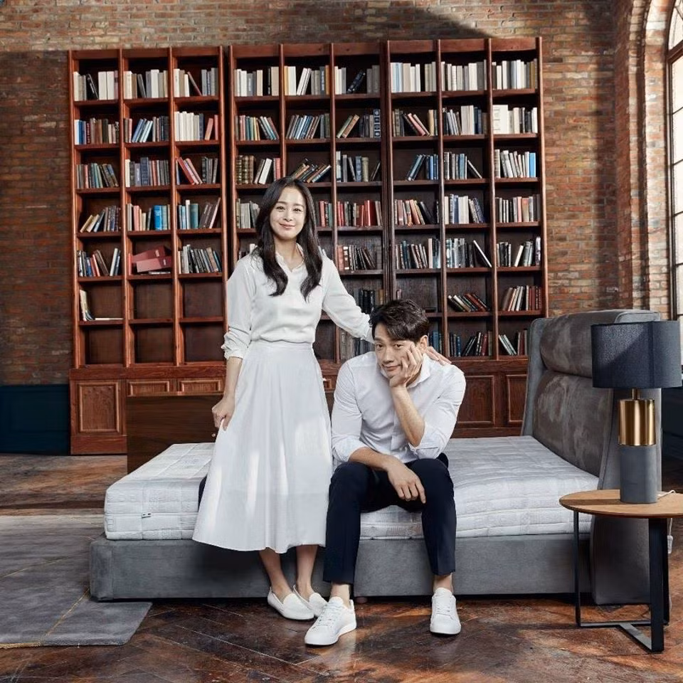 Kim Tae Hee: “Hôn nhân đã giúp cho mọi cảm xúc của tôi sâu sắc hơn” ảnh 3