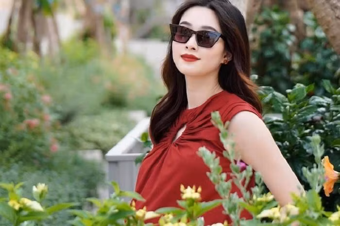 Hoa hậu Đặng Thu Thảo sinh con trai, hạnh phúc gia đình càng thêm viên mãn ảnh 1