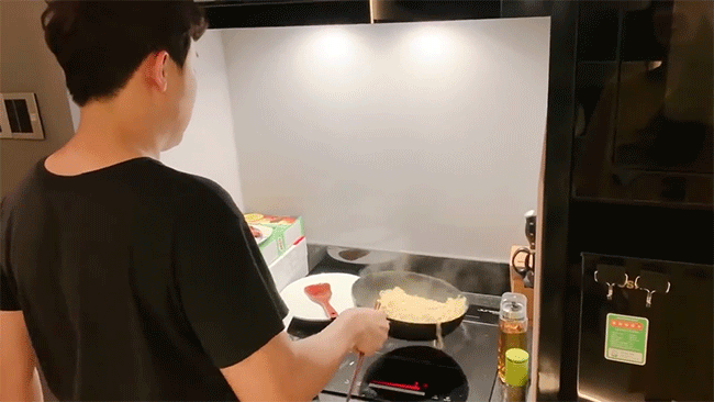 Vì đâu Hari Won tự nhận rằng cô giống như người chồng, còn Trấn Thành là vợ? ảnh 7