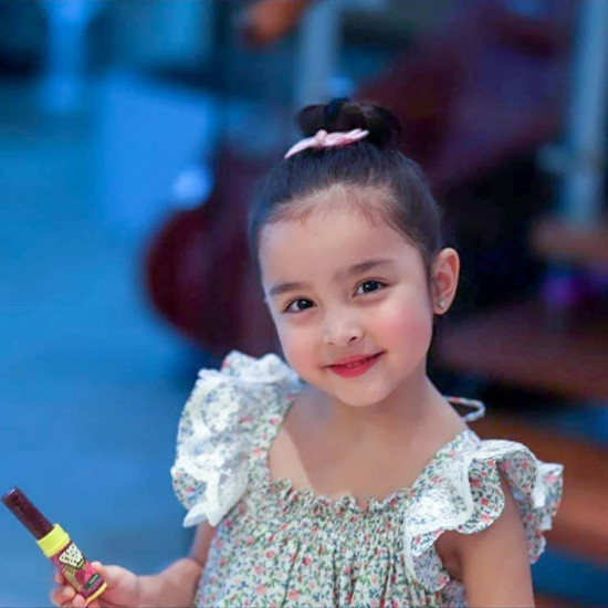 Mỹ nhân đẹp nhất Philippines khoe ảnh gia đình “cực phẩm” khiến dân tình ghen tị ảnh 6