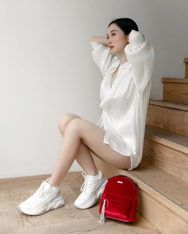 Học ngay sao Việt bí quyết ở nhà tránh dịch cũng có ảnh sống ảo siêu đẹp ảnh 7