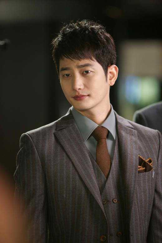 Từng bị tố cưỡng dâm, Park Shi Hoo lại vướng “phốt” quấy rối tình dục bạn diễn nữ ảnh 1