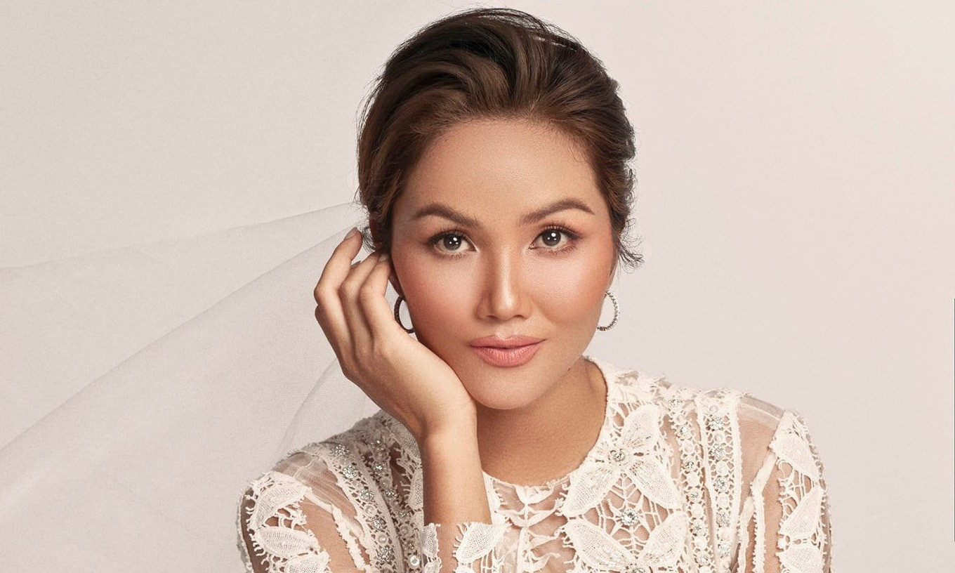 Hoa hậu H'Hen Niê chia tay bạn trai: Do bận công việc hay còn uẩn khúc nào khác? ảnh 8