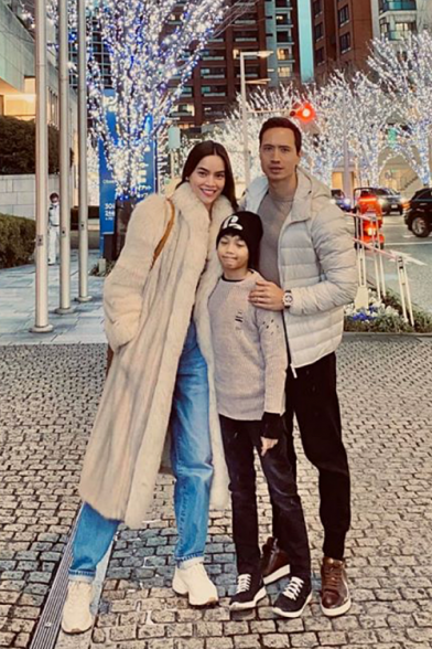 Khán giả "tan chảy" trước hành động dịu dàng mà Đàm Thu Trang dành cho con riêng của chồng ảnh 5