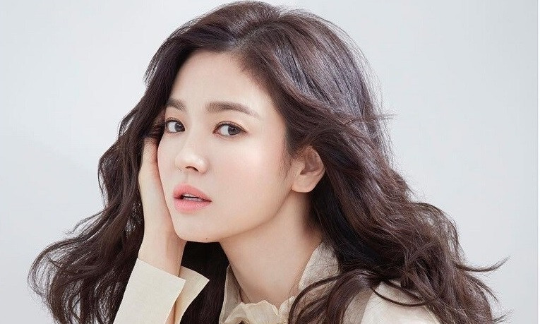 Một tấm ảnh quá khứ khiến Song Hye Kyo dính tin đồn muốn tái hợp chồng cũ ảnh 4