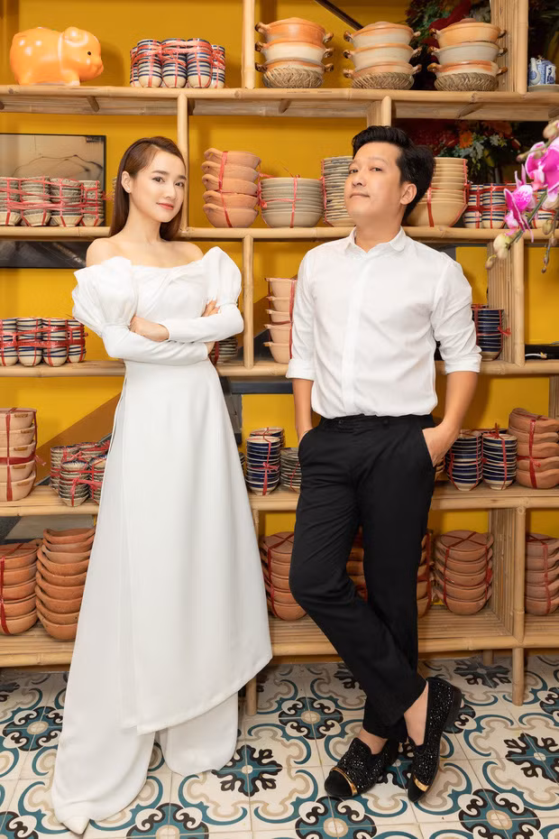 Hiếm hoi lắm mới thấy Trường Giang khiến Nhã Phương hờn dỗi, “dằn mặt” công khai ảnh 8