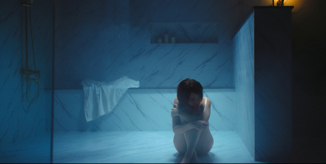 Xem trailer “Bẫy ngọt ngào” mới thấy chưa khi nào Minh Hằng, Bảo Anh nóng bỏng đến thế ảnh 3