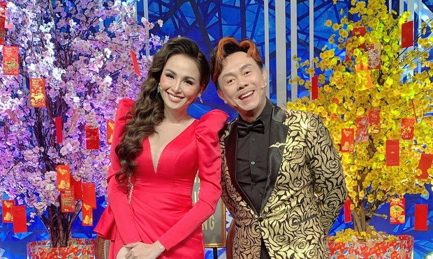 Còn gì xót xa hơn khi lịch trình cuối cùng của NS Chí Tài là chương trình chúc Tết ảnh 5