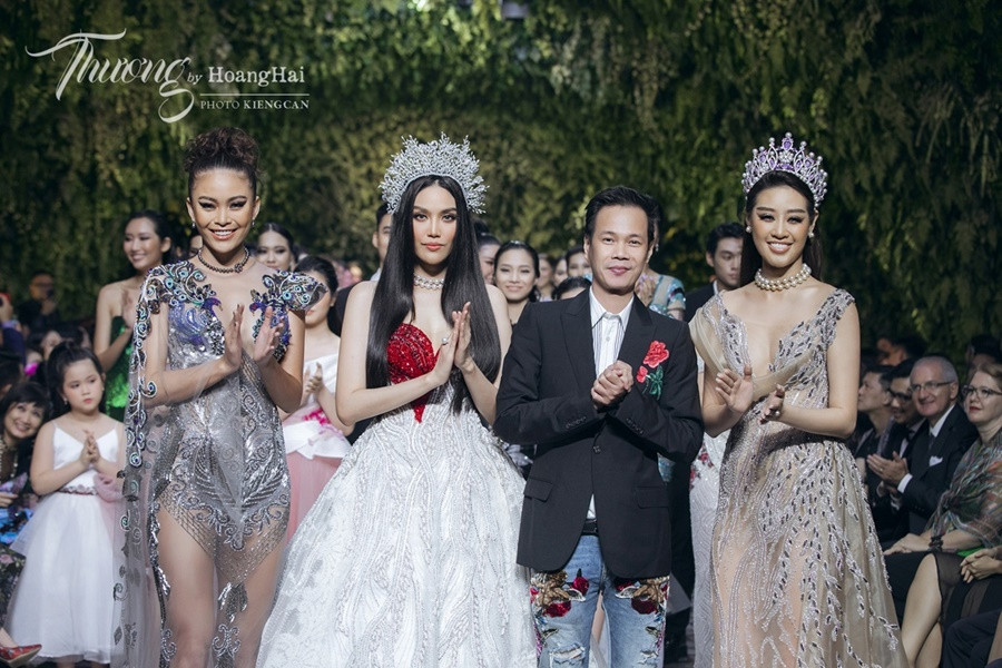 Lần đầu tái xuất sàn diễn sau khi sinh con, Lan Khuê lộng lẫy như nữ thần ảnh 5