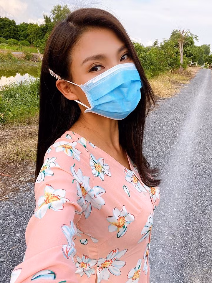 Diễn viên Thúy Diễm bị kẻ xấu mạo danh để bán khẩu trang giá đắt giữa dịch bệnh ảnh 11