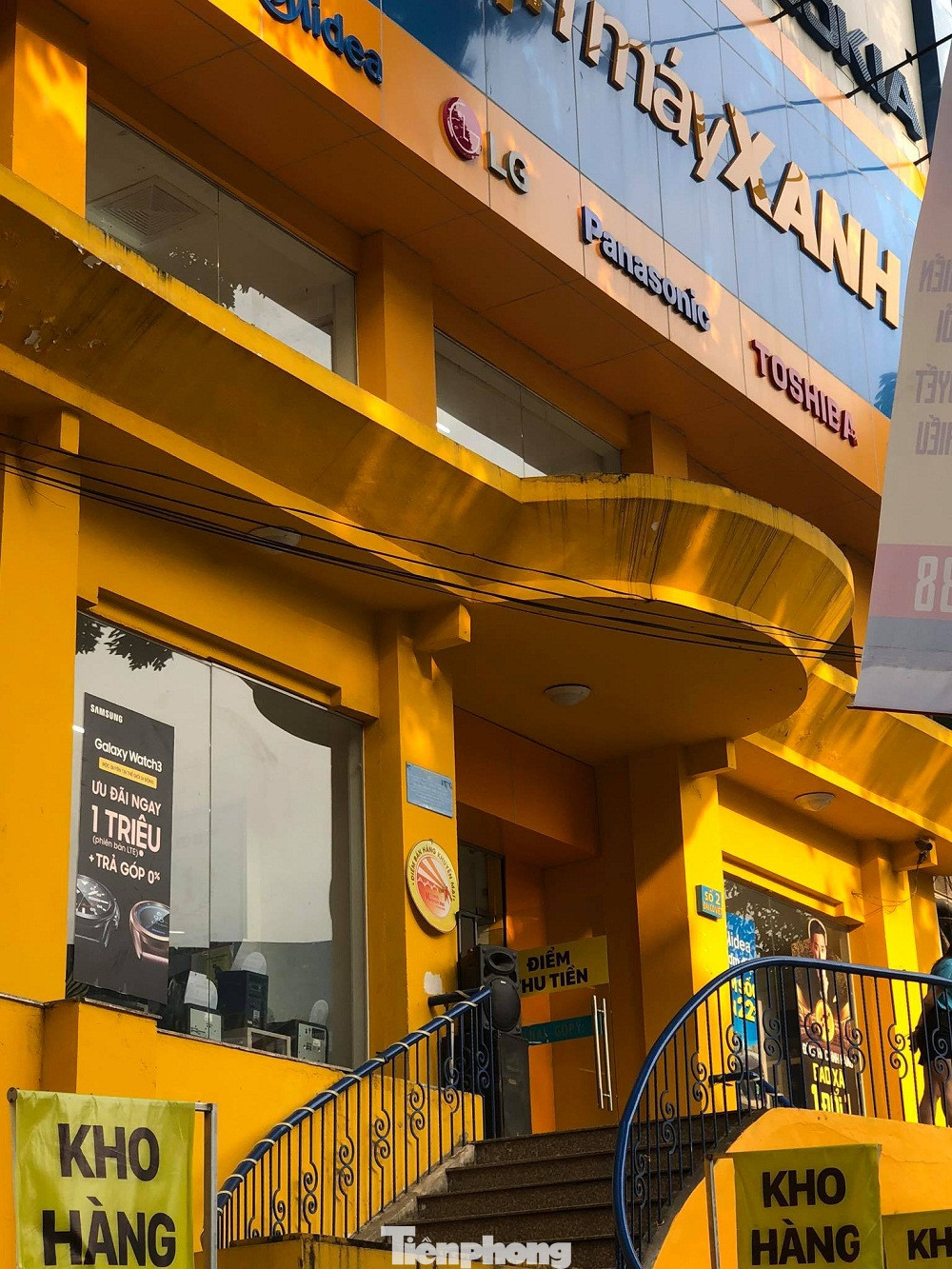 Siêu thị, cửa hàng đồng loạt xả tiếng ồn 'tra tấn' người dân Thủ đô ảnh 1