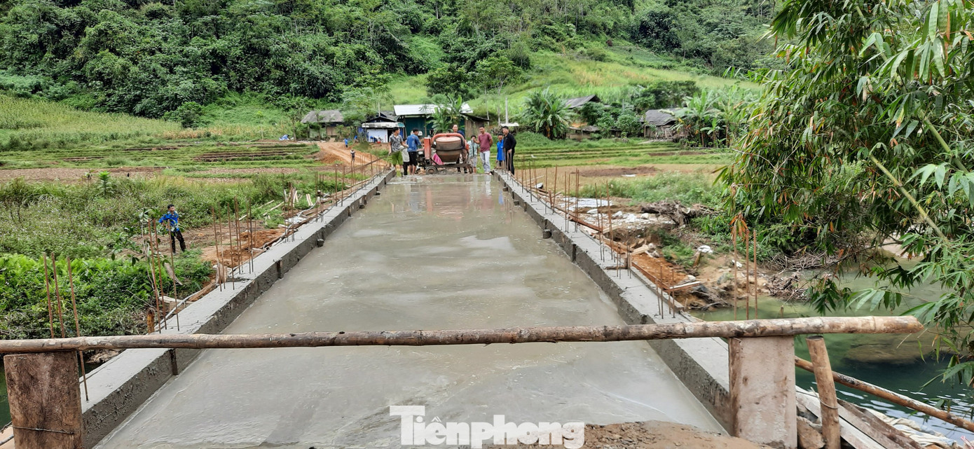 Hình ảnh cây cầu Vì Tầm Vóc Việt sắp hoàn thành ở Tuyên Quang ảnh 4