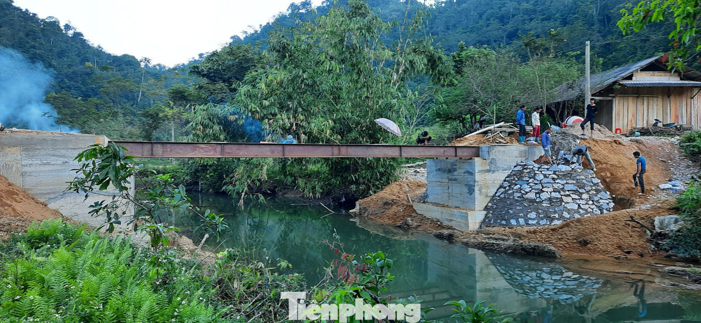 Hình ảnh cây cầu Vì Tầm Vóc Việt sắp hoàn thành ở Tuyên Quang ảnh 5