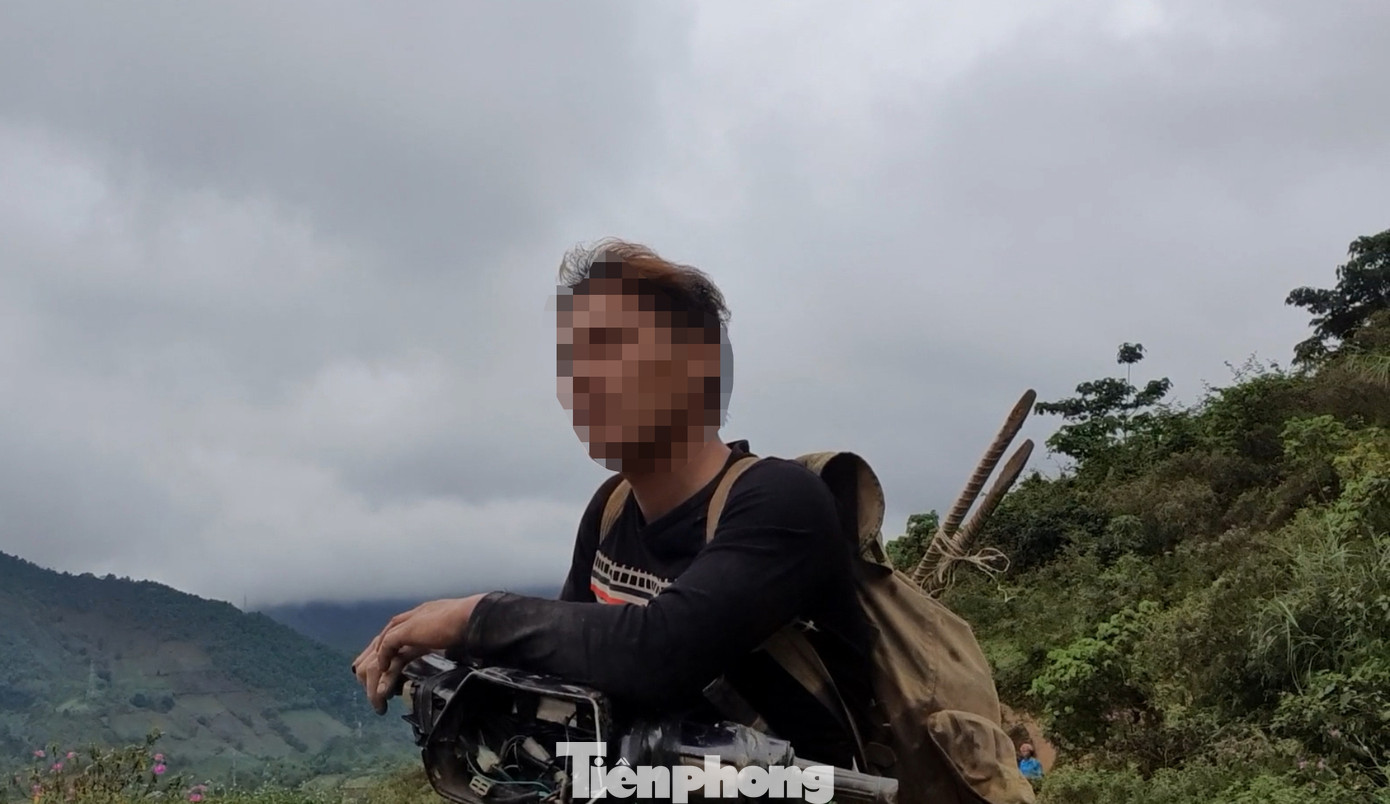 Cận cảnh công trường khai thác vàng trái phép ở ‘mỏ tử thần’ Minh Lương ảnh 6