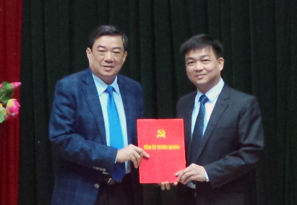 Điều động, bổ nhiệm nhân sự 5 tỉnh thành ảnh 5