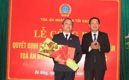 Điều động, bổ nhiệm nhân sự 5 tỉnh thành ảnh 1