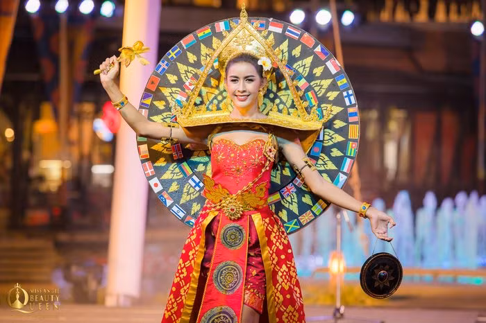 Hoài Sa về nhì tài năng, khó tranh giải trang phục dân tộc vì đối thủ quá đầu tư ảnh 8
