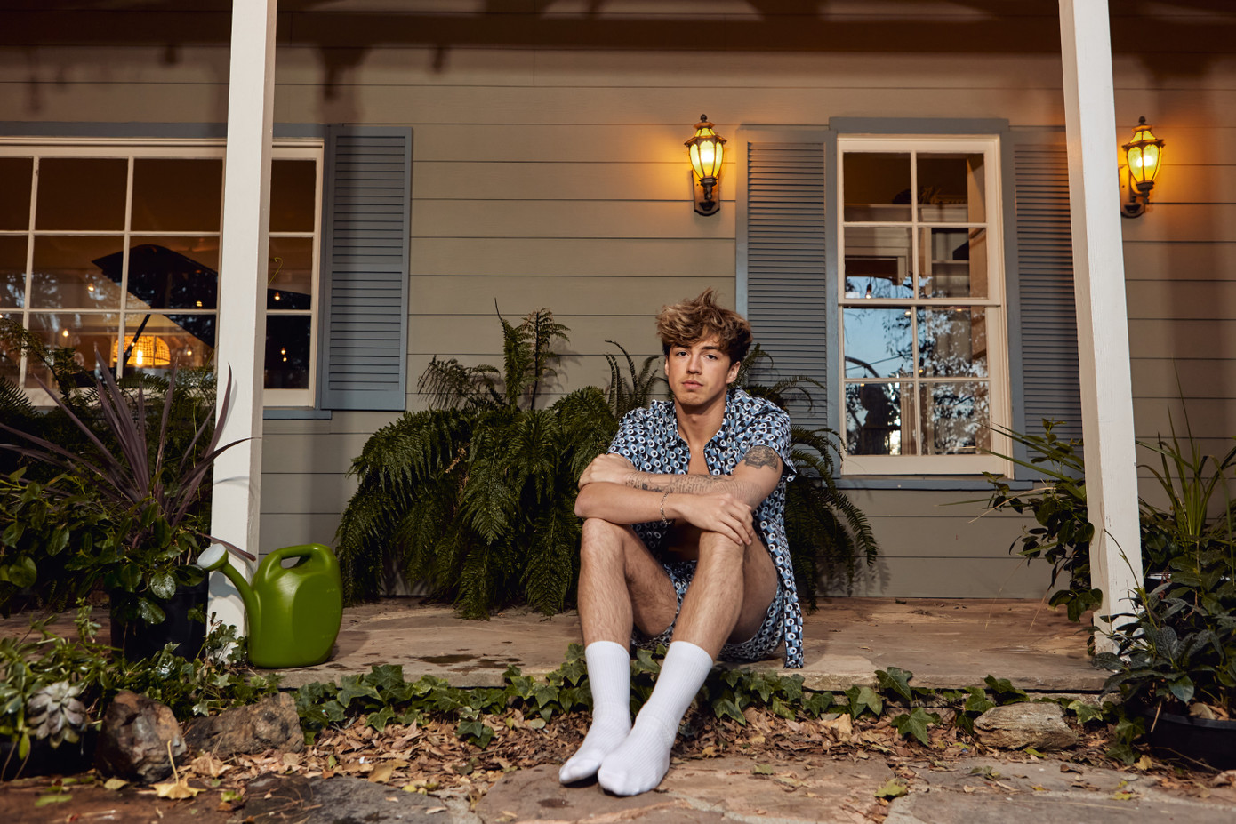 “Bạn gái Sơn Tùng M-TP” góp giọng trong bản tình ca “đẫm đường” của hiện tượng TikTok Surf Mesa ảnh 3