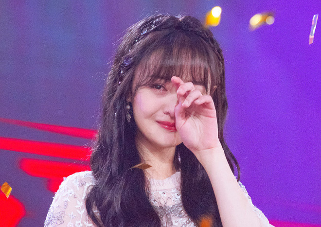 “Phong sát” kiểu Mỹ: Hãng đĩa đóng băng hoạt động, ca khúc “bay màu” khỏi các trang nghe nhạc, giải thưởng hủy đề cử ảnh 1