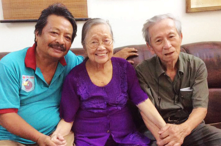 Chạnh lòng với Ưng Bình Thúc Dạ Thị ảnh 1