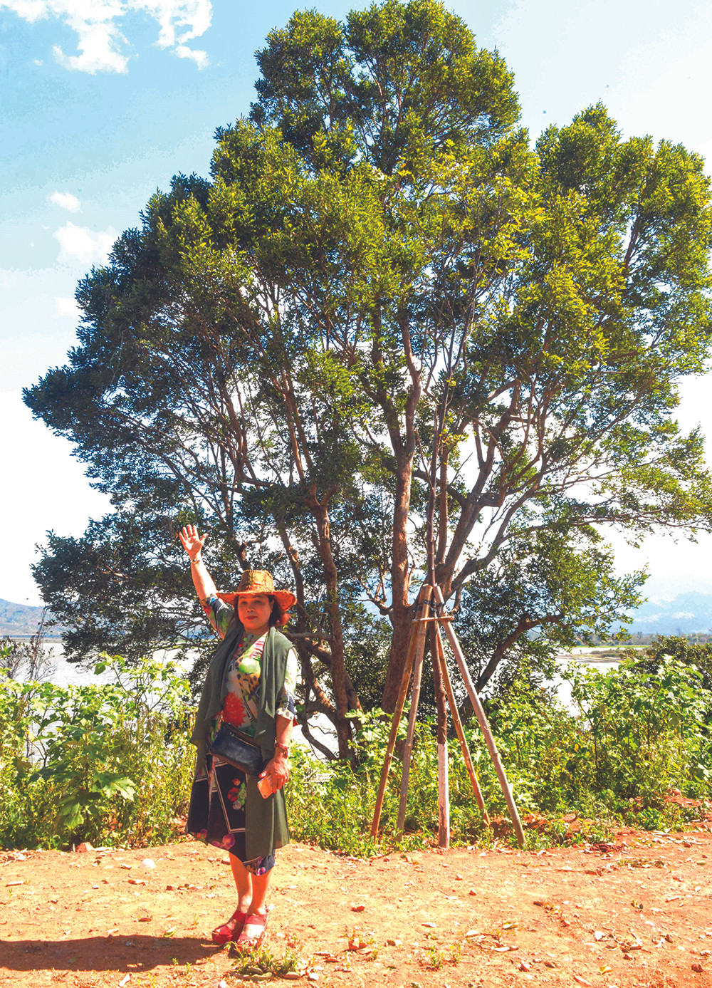 'Sao' Tây Nguyên ngày ấy: NSND Y Moan đã 10 năm khuất bóng, Siu Black giờ ra sao? ảnh 3
