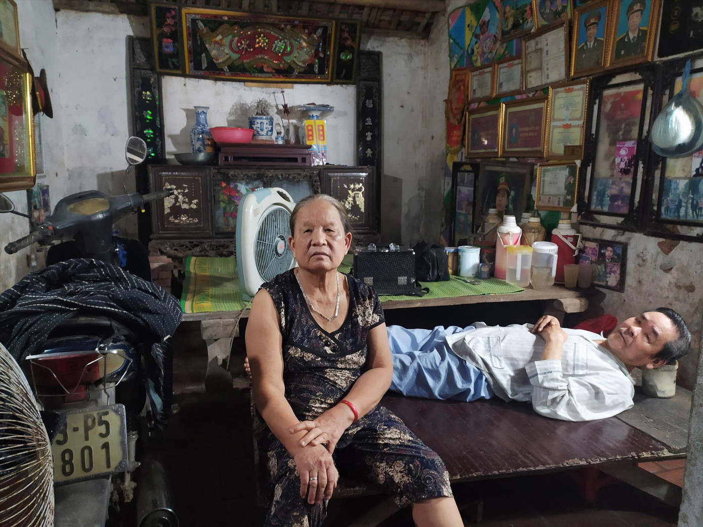 Nhà lầu, xe hơi vẫn nhận tiền hỗ trợ COVID-19 ảnh 2