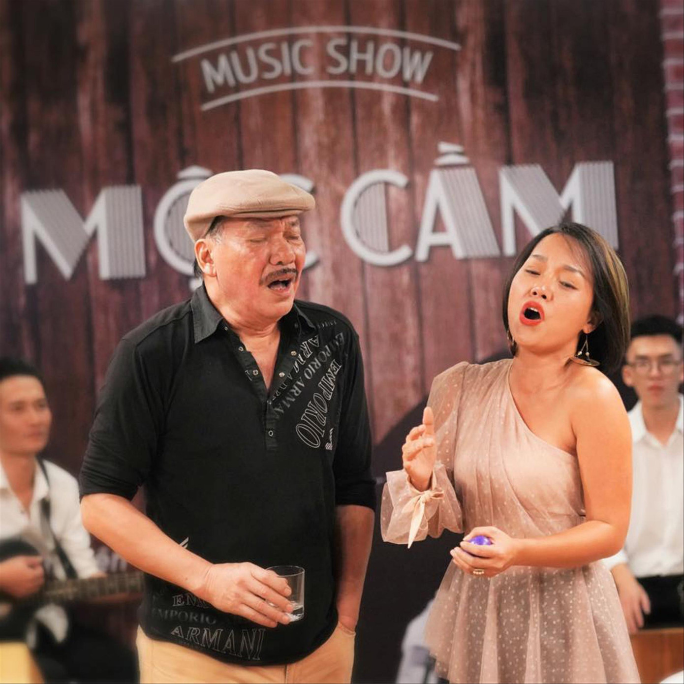 Thái Thùy Linh du ca theo 'tiếng gọi' Trần Tiến ảnh 1