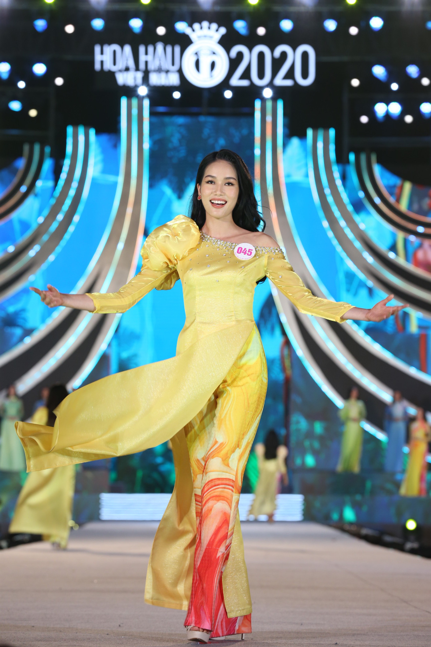 Hoa hậu Việt Nam - điểm đến của những ước mơ ảnh 2