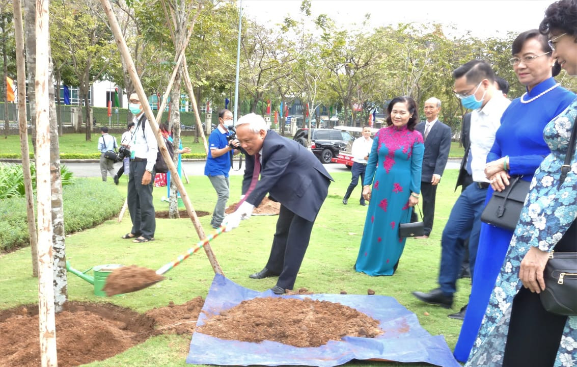 Ông Nguyễn Thiện Nhân: 10 năm tới, TP Thủ Đức là nền kinh tế lớn thứ 3 cả nước ảnh 5