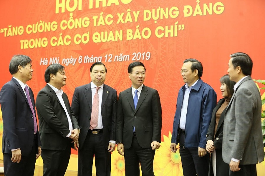 Có hiện tượng cố bẻ cong ngòi bút, tiếp tay cho tiêu cực ảnh 1