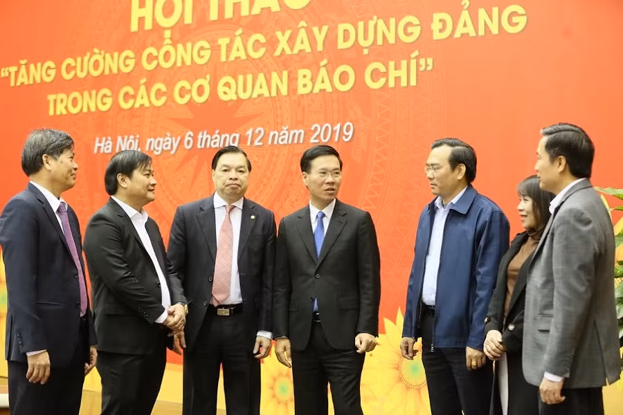 Có hiện tượng cố bẻ cong ngòi bút, tiếp tay cho tiêu cực ảnh 1