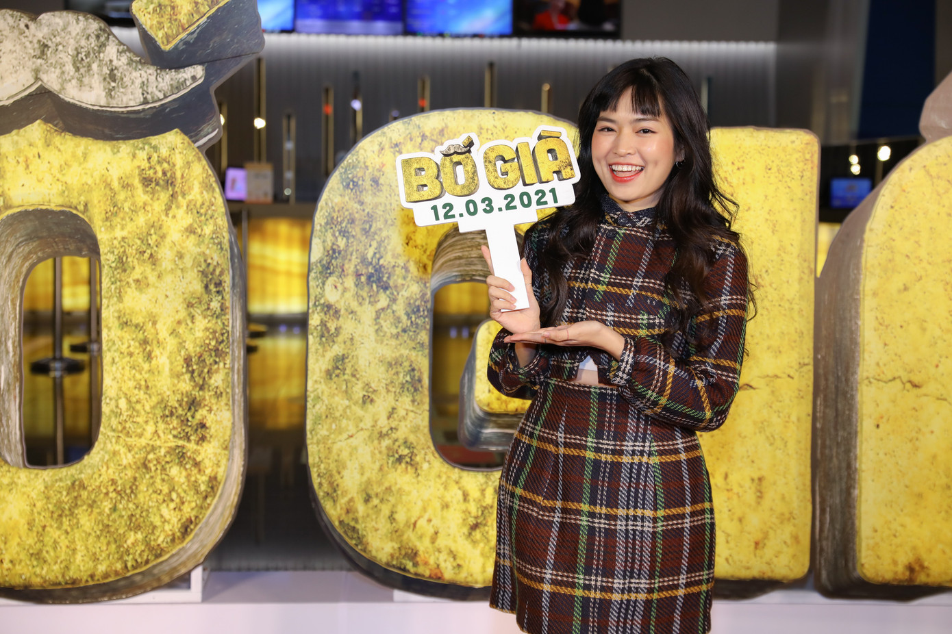 Hà Hồ-Kim Lý cùng dàn sao Việt đình đám ủng hộ ‘Bố Già’ Trần Thành ảnh 9