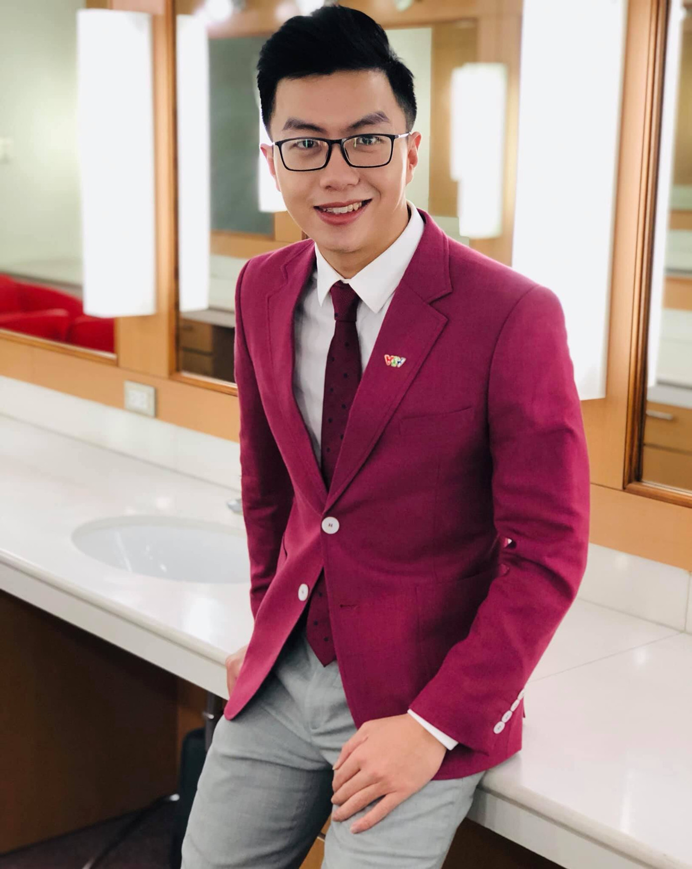 BTV Hoàng Nam: Mặc đẹp và lên hình mới thỏa mãn 30% đam mê nghề nghiệp ảnh 3