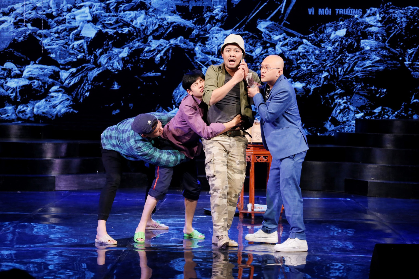 Thu Quỳnh, Phan Thắng và dàn diễn viên Nhà hát Tuổi trẻ trở lại với ‘Thank xuân 21’ ảnh 2