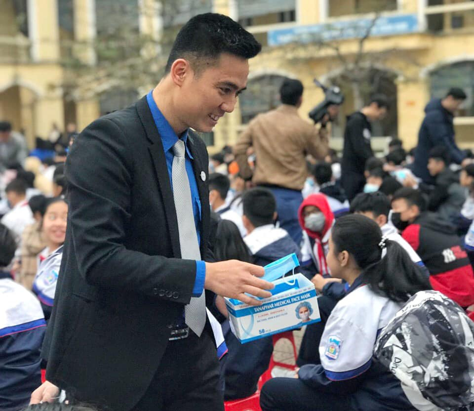 Thành Đoàn Hà Nội phát khẩu trang miễn phí cho đoàn viên, thanh niên ảnh 2
