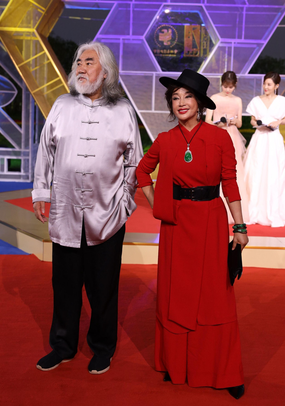 Dàn sao hạng A Hoa ngữ ‘đổ bộ’ thảm đỏ lễ trao giải Kim Kê 2019 ảnh 19