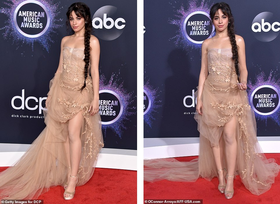 American Music Awards 2019: Dàn mỹ nhân chuộng mốt khoe vòng một ảnh 4