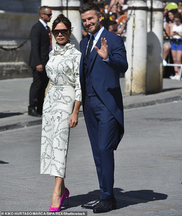 ‘Giật mình’ trước khoản lỗ khổng lồ của thương hiệu thời trang Victoria Beckham ảnh 2