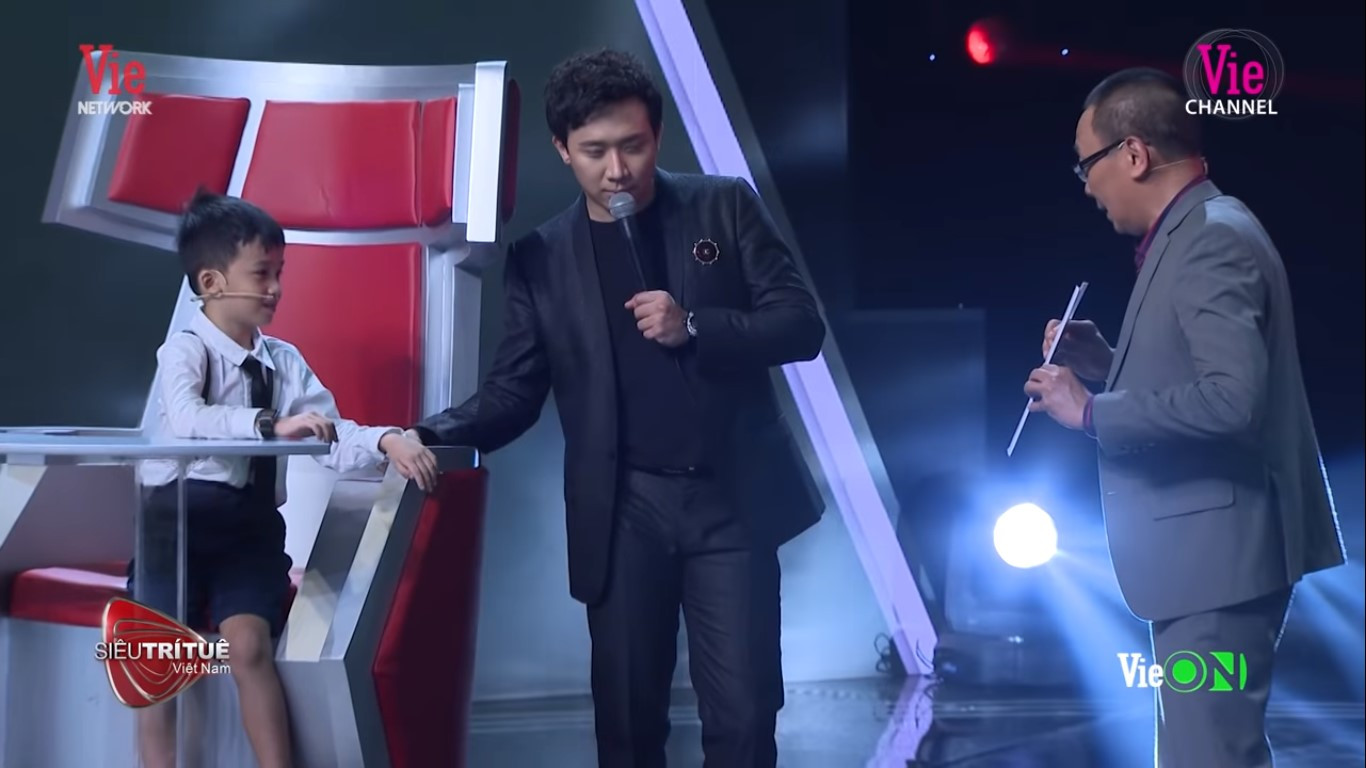 ‘Thần đồng’ 7 tuổi khiến ban giám khảo ‘Siêu trí tuệ Việt Nam’... hoang mang ảnh 6