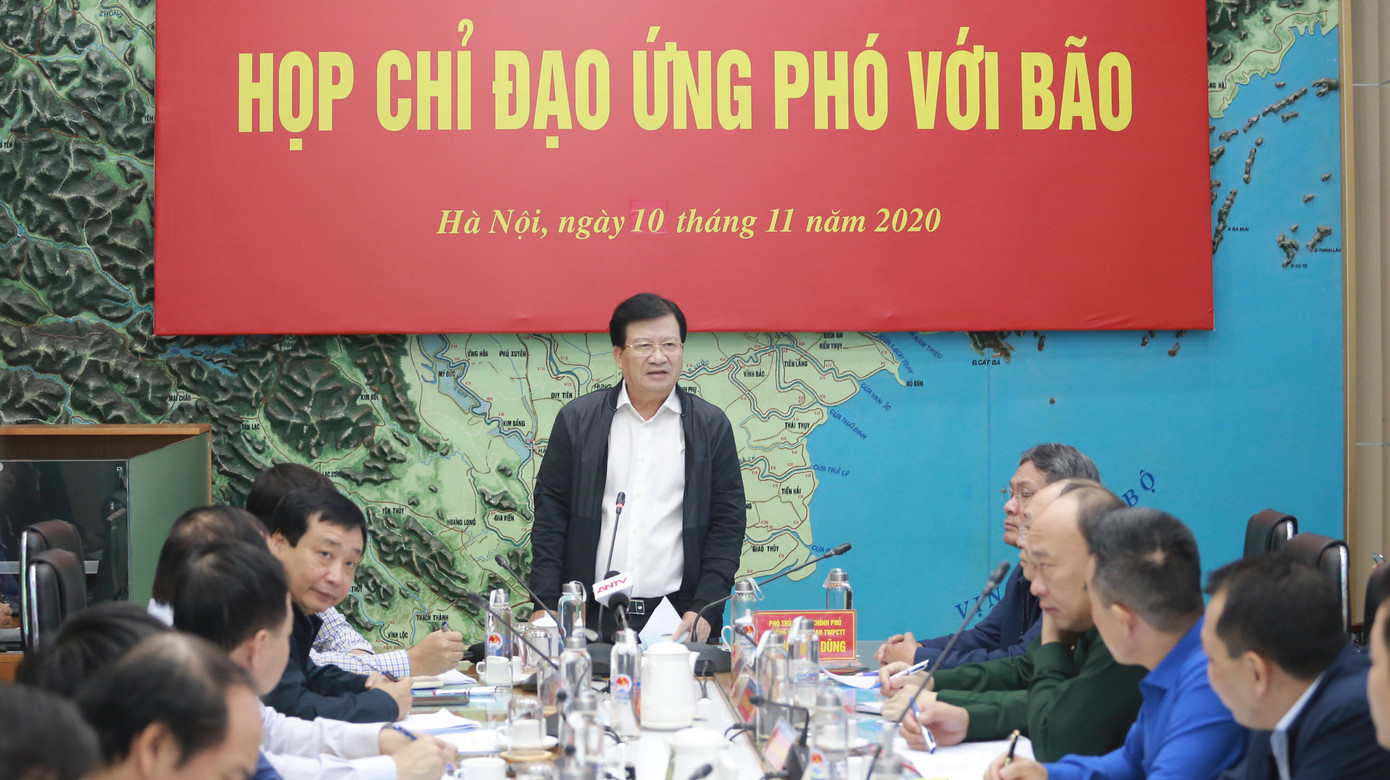 Cơn bão sắp Vamco vào biển Đông có thể mạnh cấp 12 đến 15 ảnh 2