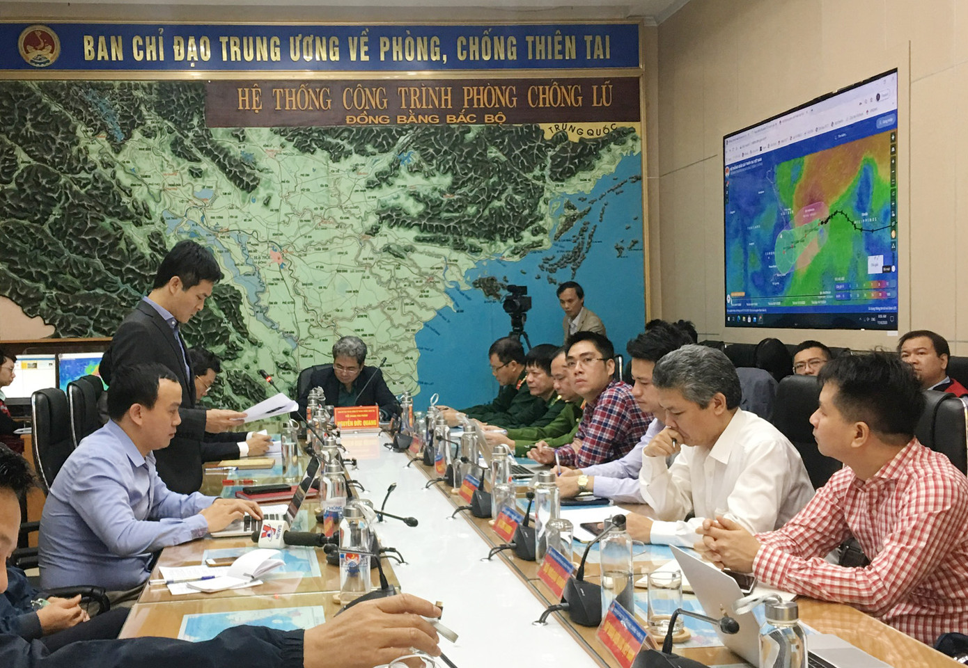 Hơn 175.000 lồng bè thuỷ sản lo ngay ngáy trước bão số 10 ảnh 1