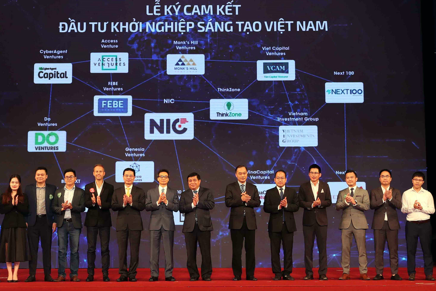 Các quỹ đầu tư cam kết rót cho lĩnh vực khởi nghiệp đổi mới sáng tạo Việt Nam trong giai đoạn 2021-2025 tới hơn 815 triệu USD Trên 800 triệu USD sẽ 'rót' vào hoạt động khởi nghiệp đổi mới sáng tạo Việt Nam ảnh 1