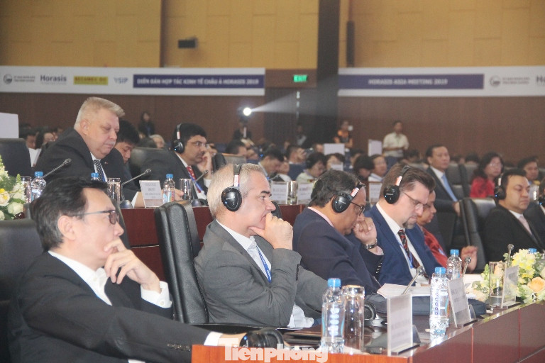 Chính phủ và Bình Dương luôn tạo điều kiện để doanh nghiệp phát triển ảnh 3