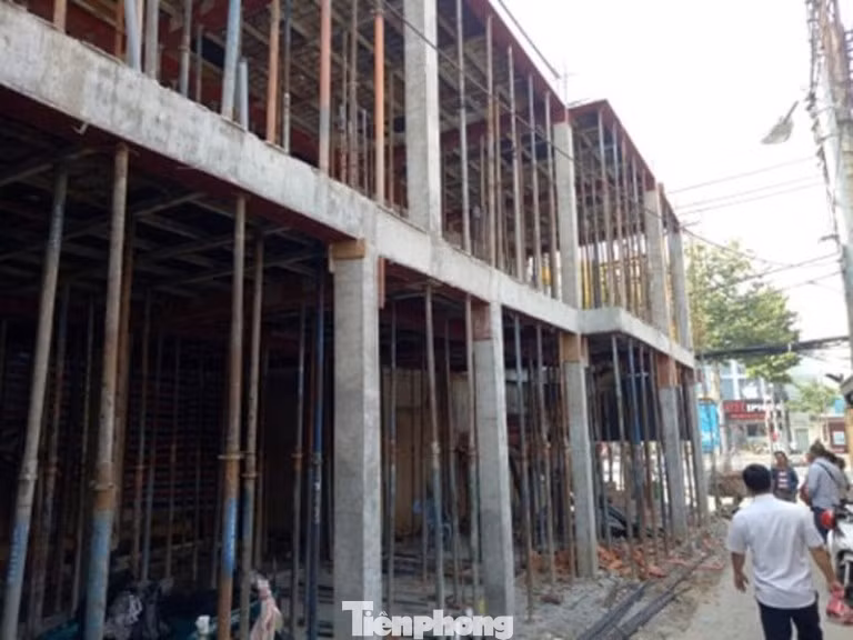 Một doanh nghiệp xin xây 300 nhà vệ sinh trên ‘đất vàng’ ảnh 1