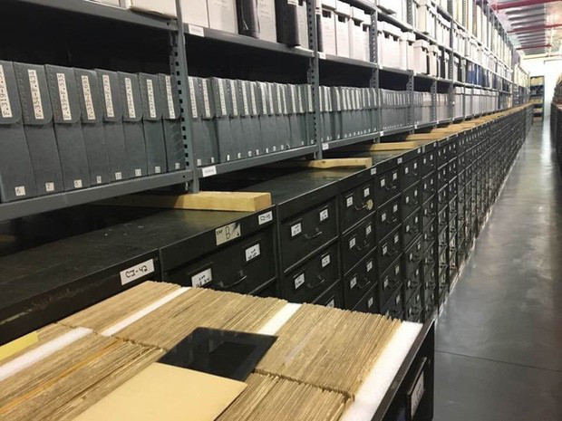 Hé lộ căn hầm bí mật giúp Bill Gates thu hàng trăm triệu USD/năm từ cách đây hàng chục năm ảnh 2