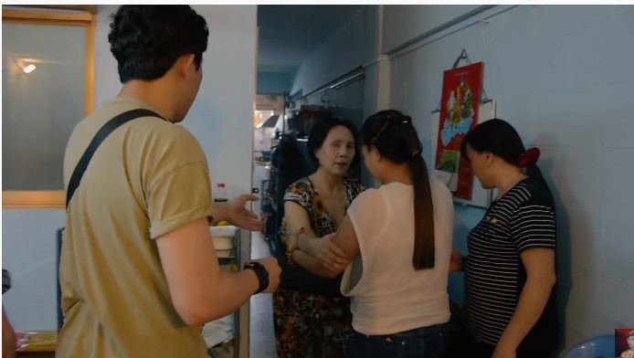 Nghệ sĩ Hoàng Lan, cuộc sống đã khó khăn nay còn chật vật hơn vì bệnh dịch ảnh 1