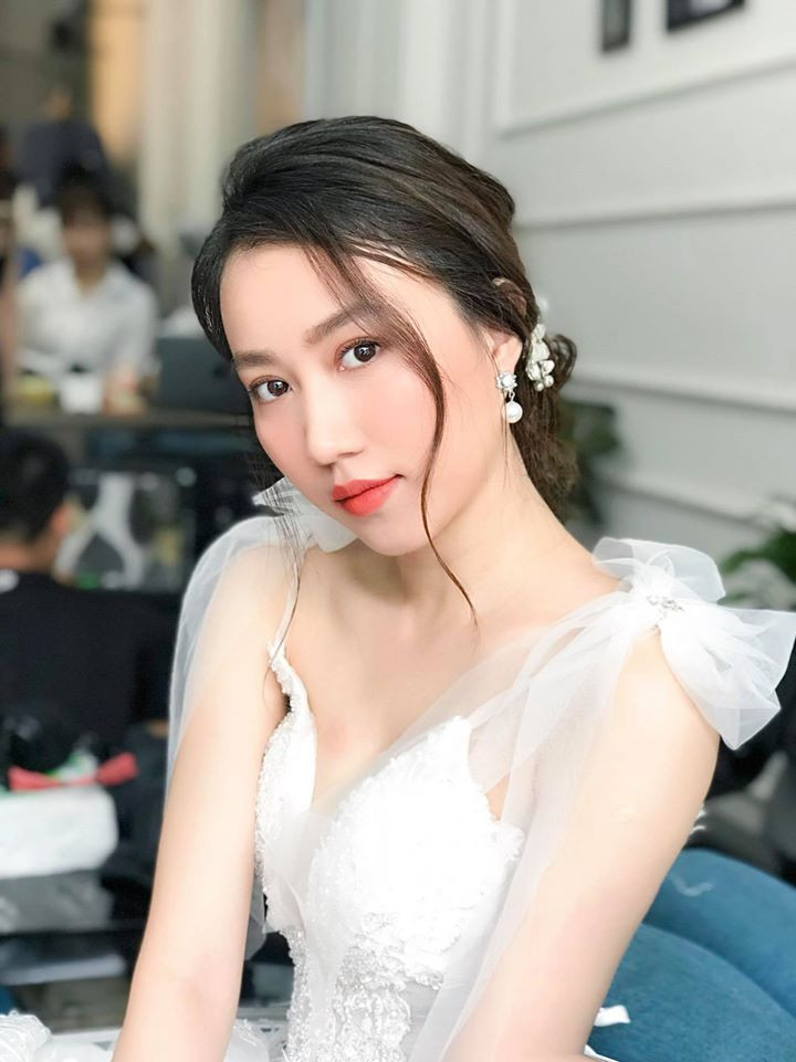 Nữ diễn viên hẹn hò Tiến Linh xinh đẹp, từng tham gia nhiều cuộc thi nhan sắc ảnh 5